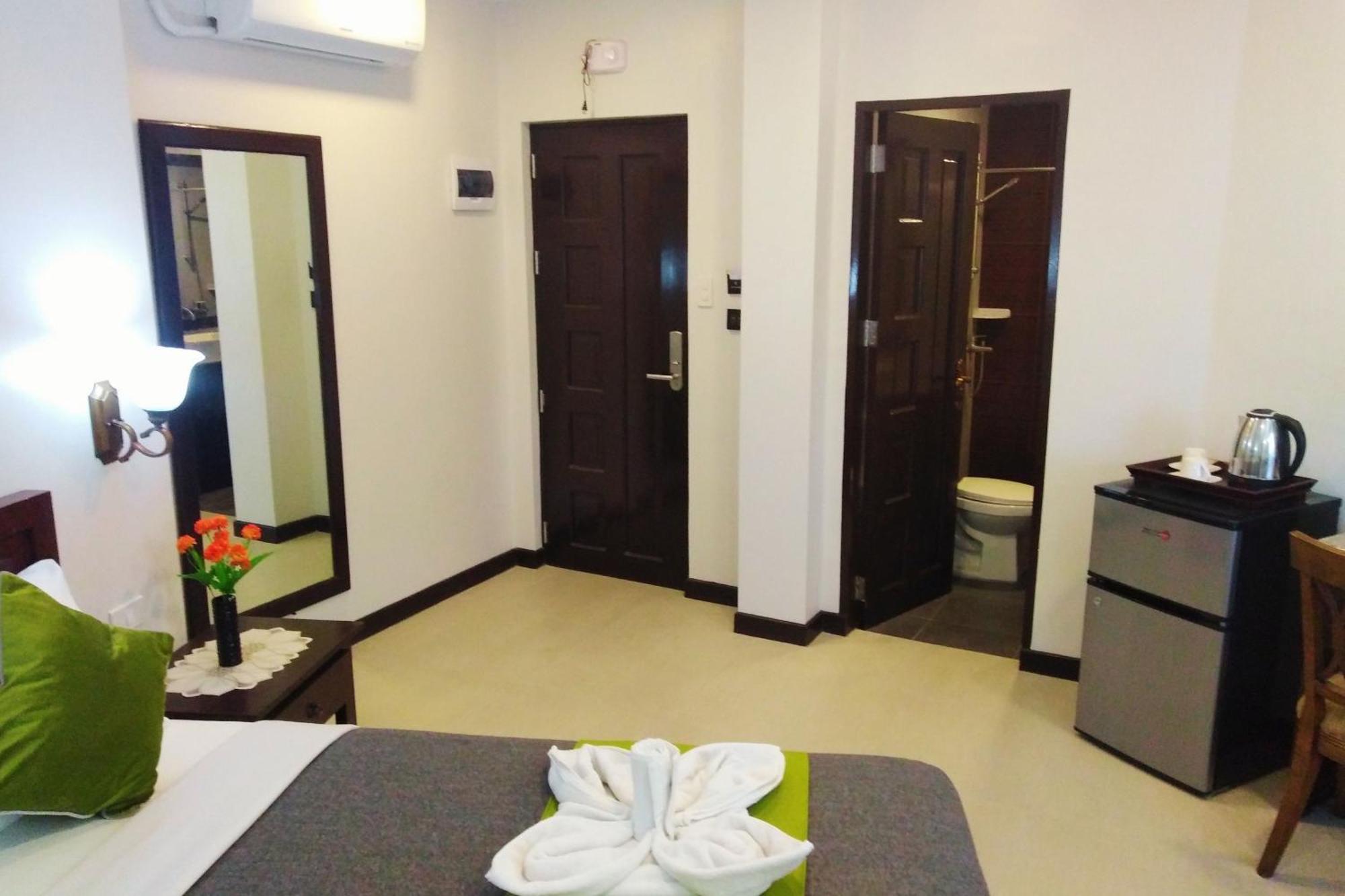 Venezia Suites Hotel Iloilo Chambre photo