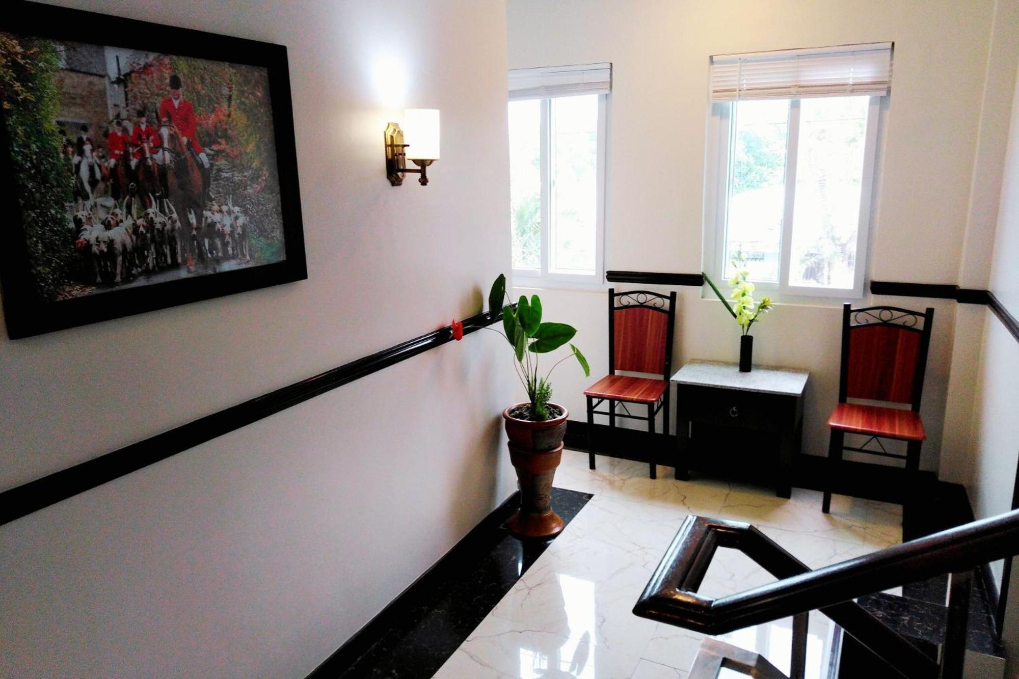 Venezia Suites Hotel Iloilo Extérieur photo