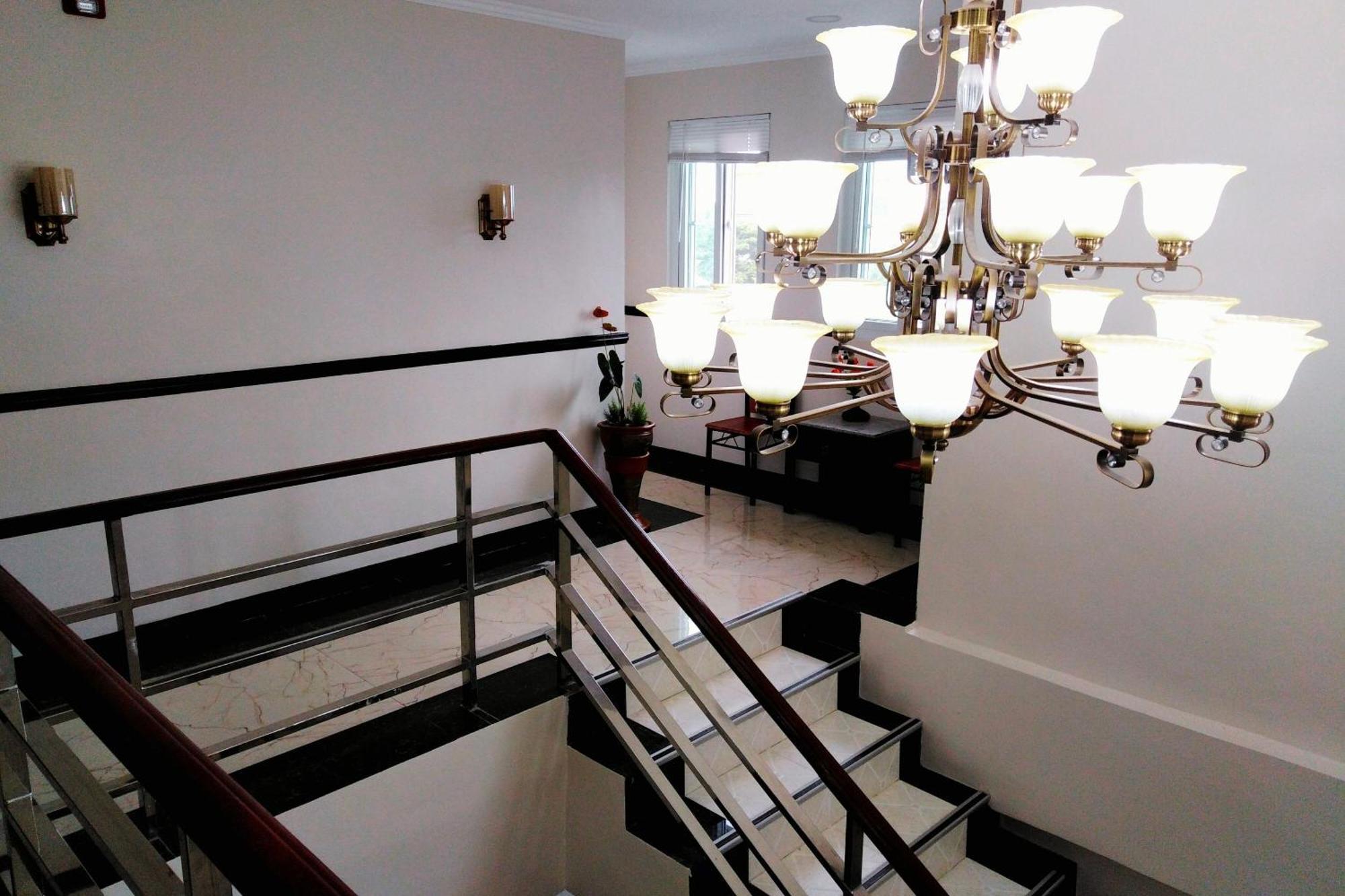 Venezia Suites Hotel Iloilo Extérieur photo